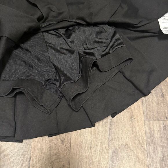 Dolls Kill French Kiss black pleated mini skirt with shorts - Picture 6 of 7